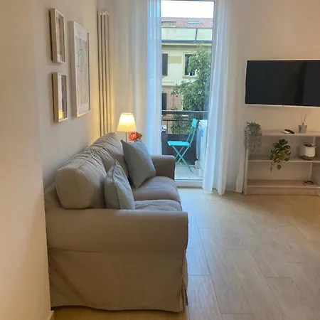 Modern Appartement Modène
