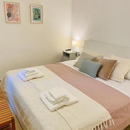 Modern Appartement Modène