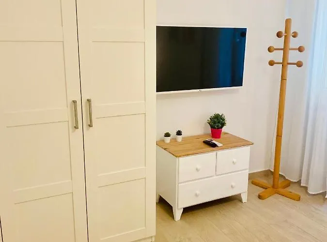 Modern Διαμέρισμα Μόντενα